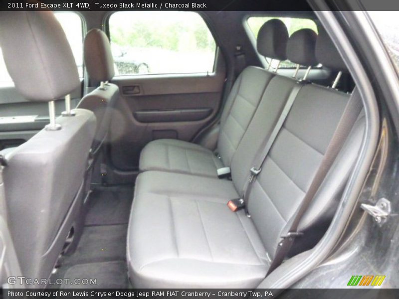 Tuxedo Black Metallic / Charcoal Black 2011 Ford Escape XLT 4WD