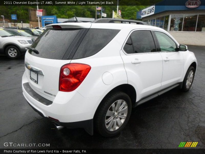 Summit White / Light Titanium/Jet Black 2011 Chevrolet Equinox LT AWD
