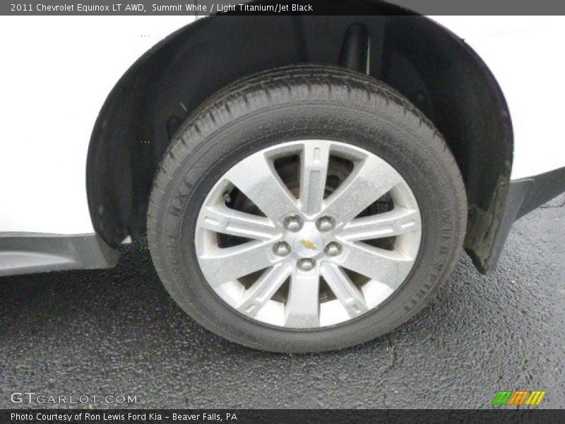 Summit White / Light Titanium/Jet Black 2011 Chevrolet Equinox LT AWD