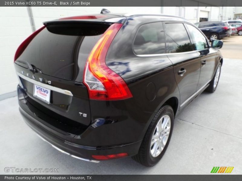 Black / Soft Beige 2015 Volvo XC60 T5 Drive-E