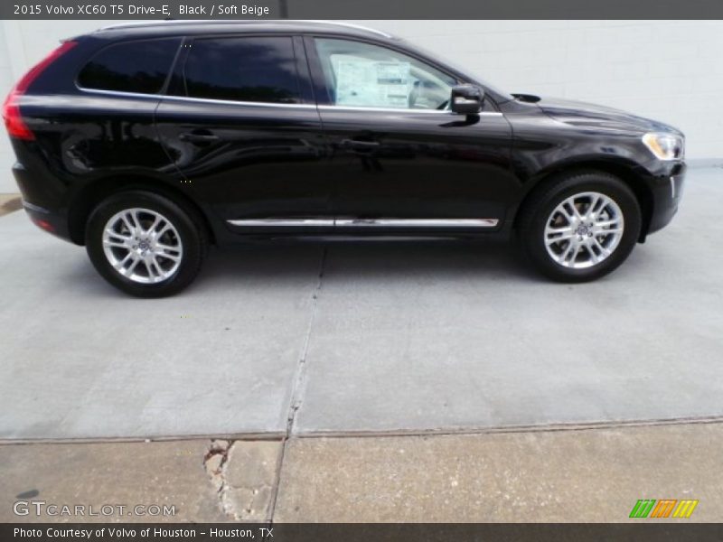 Black / Soft Beige 2015 Volvo XC60 T5 Drive-E