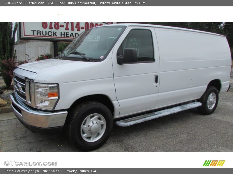 Oxford White / Medium Flint 2009 Ford E Series Van E250 Super Duty Commercial