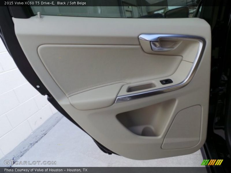 Black / Soft Beige 2015 Volvo XC60 T5 Drive-E