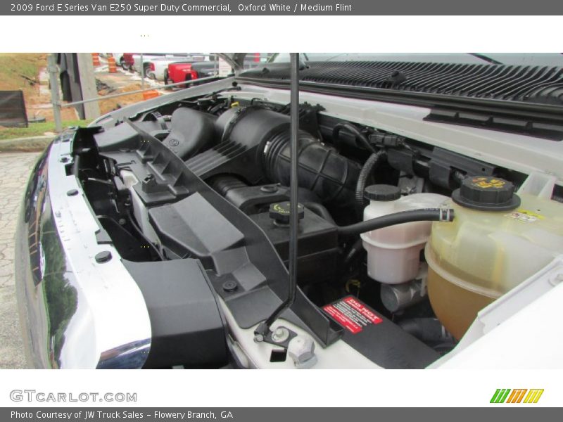 Oxford White / Medium Flint 2009 Ford E Series Van E250 Super Duty Commercial
