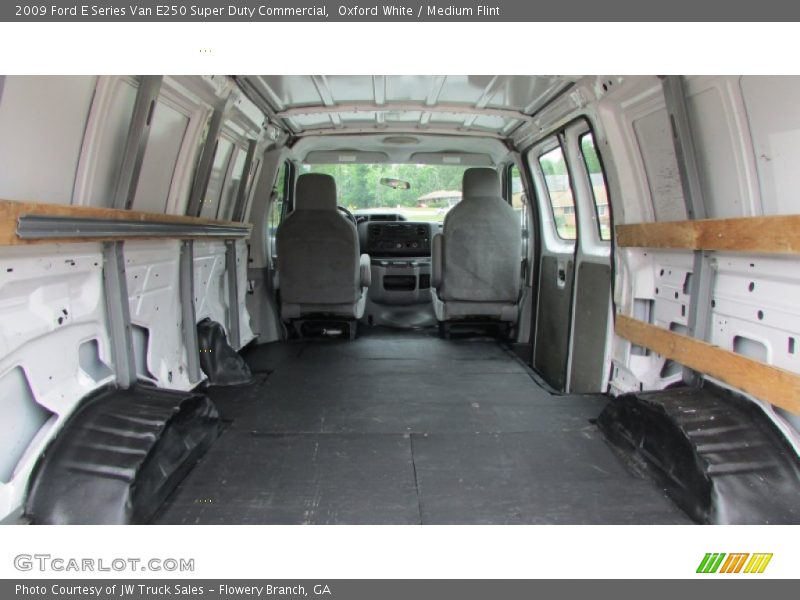 Oxford White / Medium Flint 2009 Ford E Series Van E250 Super Duty Commercial