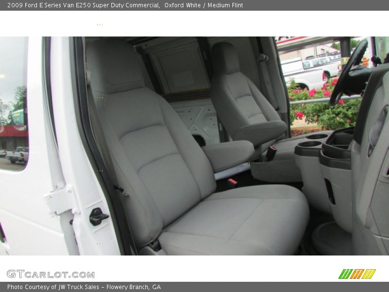 Oxford White / Medium Flint 2009 Ford E Series Van E250 Super Duty Commercial