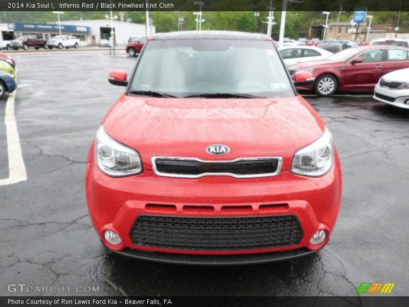 Inferno Red / Black Pinwheel Knit Cloth 2014 Kia Soul !