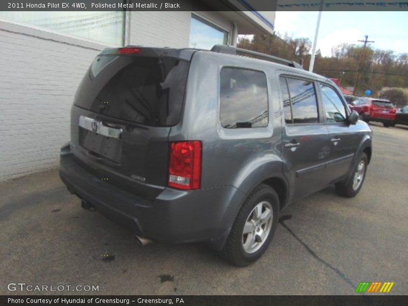 Polished Metal Metallic / Black 2011 Honda Pilot EX 4WD