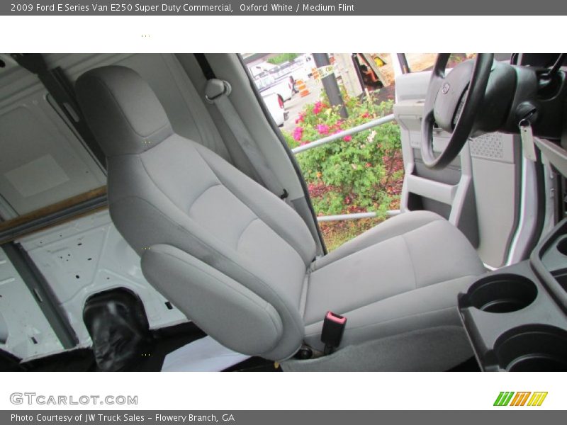Oxford White / Medium Flint 2009 Ford E Series Van E250 Super Duty Commercial