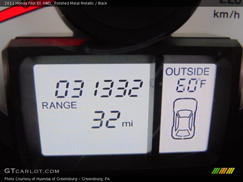 Polished Metal Metallic / Black 2011 Honda Pilot EX 4WD