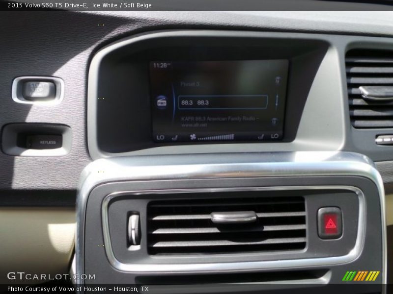 Ice White / Soft Beige 2015 Volvo S60 T5 Drive-E