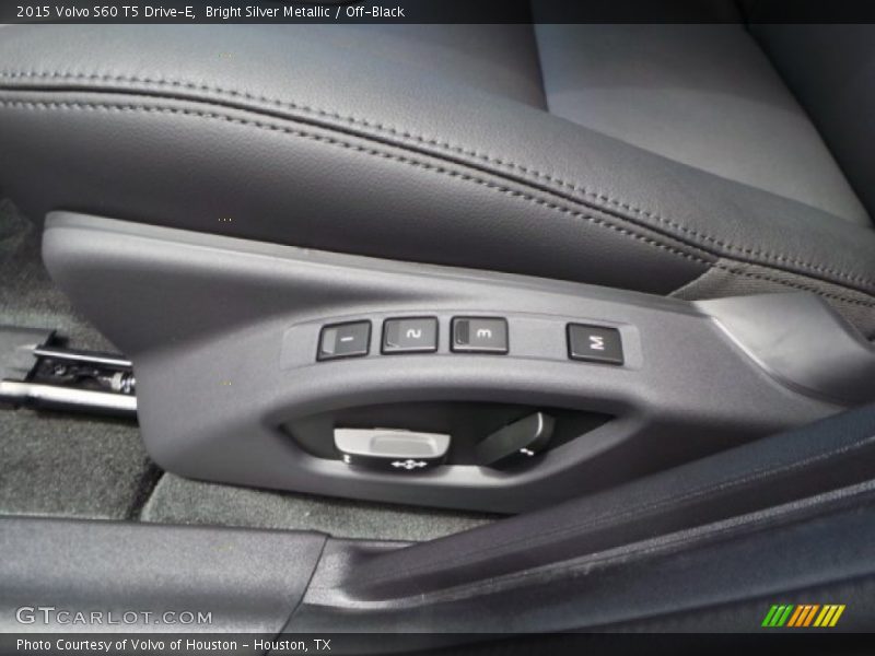 Bright Silver Metallic / Off-Black 2015 Volvo S60 T5 Drive-E