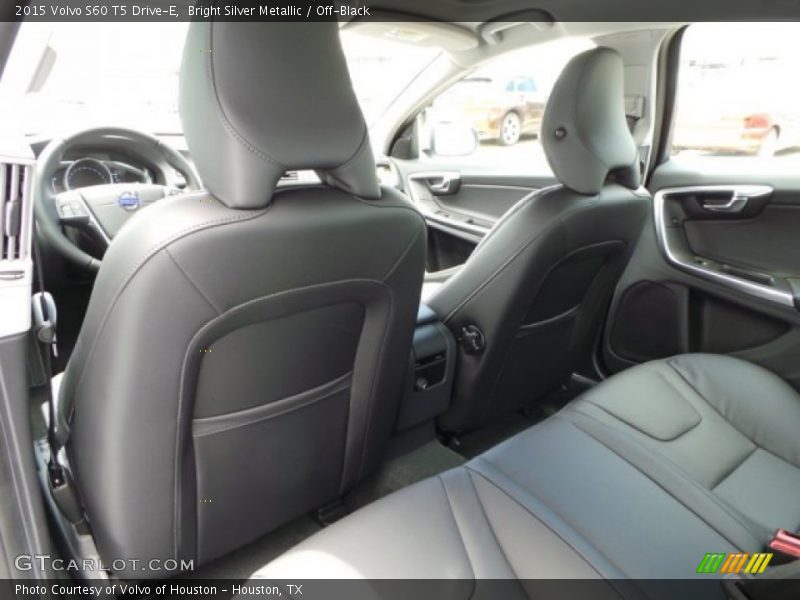 Bright Silver Metallic / Off-Black 2015 Volvo S60 T5 Drive-E