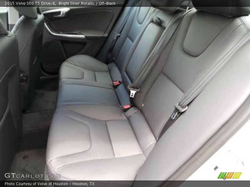 Bright Silver Metallic / Off-Black 2015 Volvo S60 T5 Drive-E