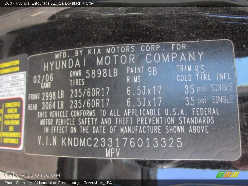 Galaxy Black / Gray 2007 Hyundai Entourage SE