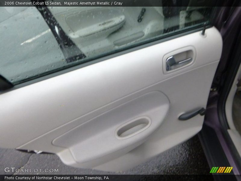 Majestic Amethyst Metallic / Gray 2006 Chevrolet Cobalt LS Sedan