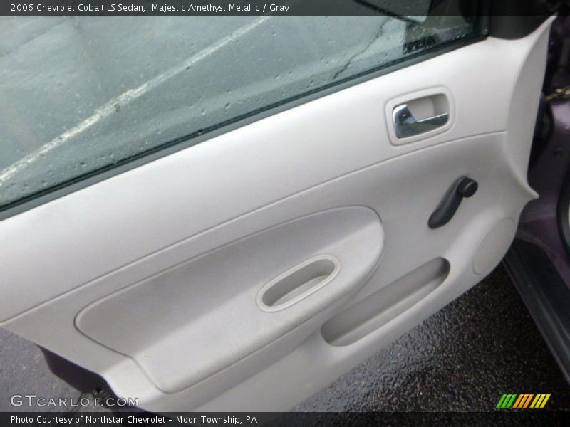 Majestic Amethyst Metallic / Gray 2006 Chevrolet Cobalt LS Sedan
