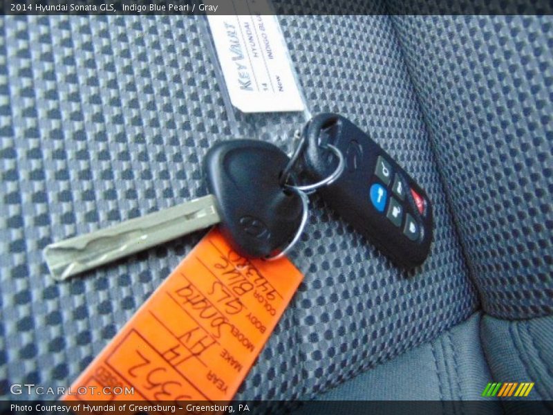 Indigo Blue Pearl / Gray 2014 Hyundai Sonata GLS