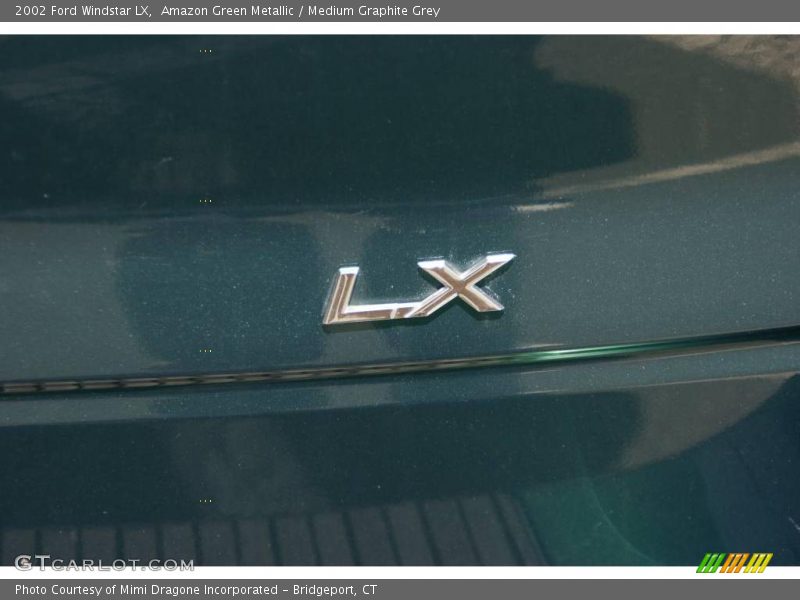 Amazon Green Metallic / Medium Graphite Grey 2002 Ford Windstar LX