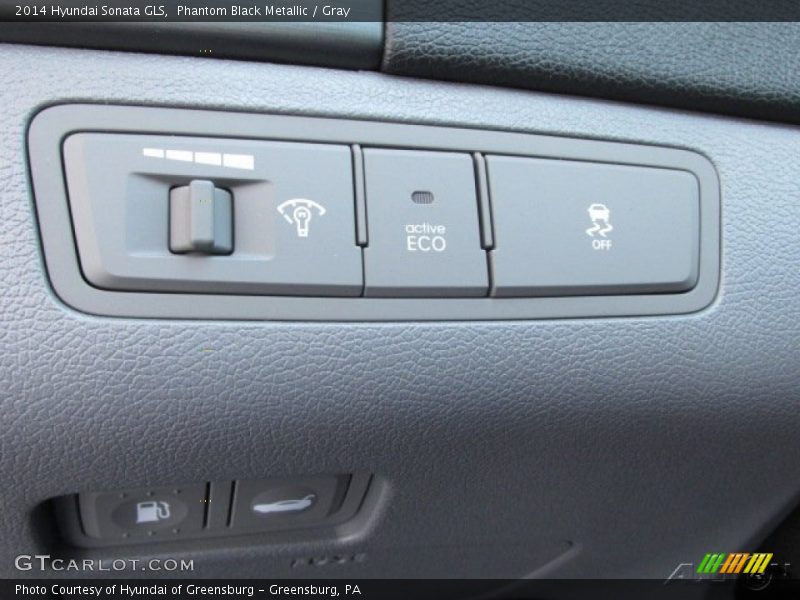 Phantom Black Metallic / Gray 2014 Hyundai Sonata GLS