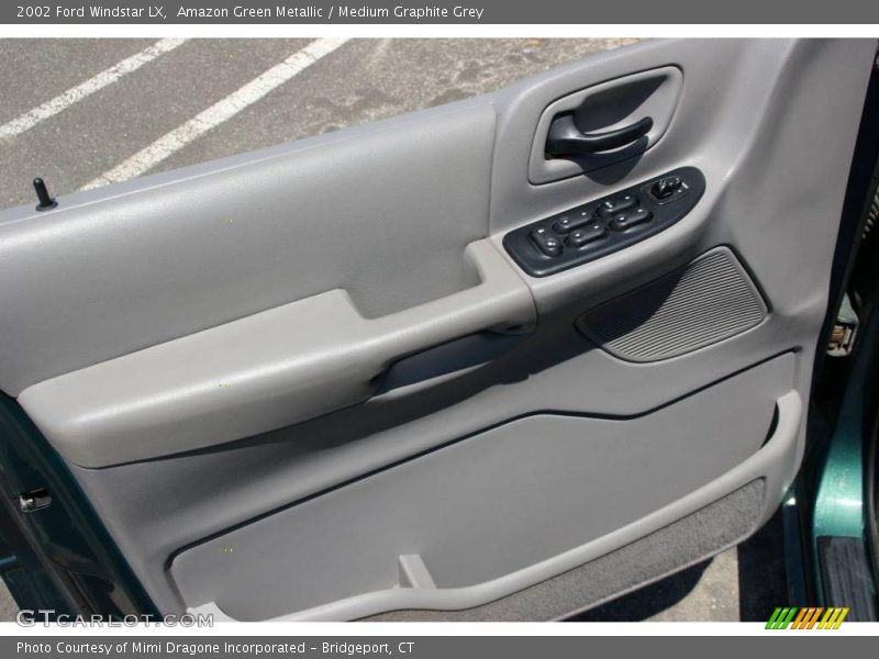 Amazon Green Metallic / Medium Graphite Grey 2002 Ford Windstar LX