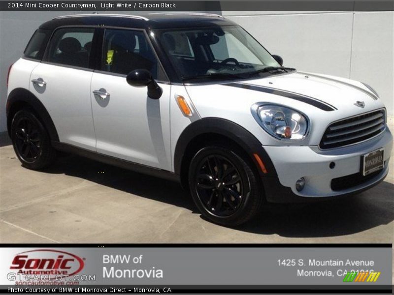 Light White / Carbon Black 2014 Mini Cooper Countryman
