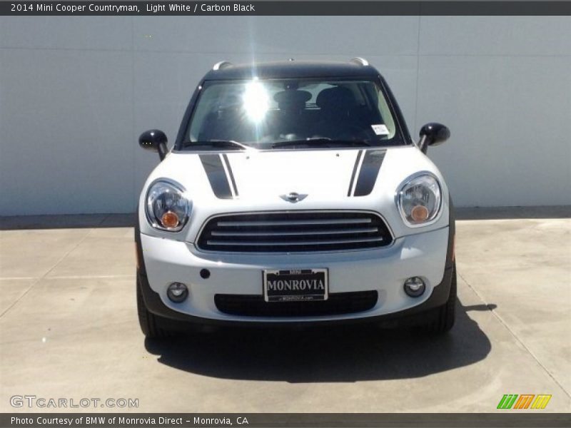 Light White / Carbon Black 2014 Mini Cooper Countryman