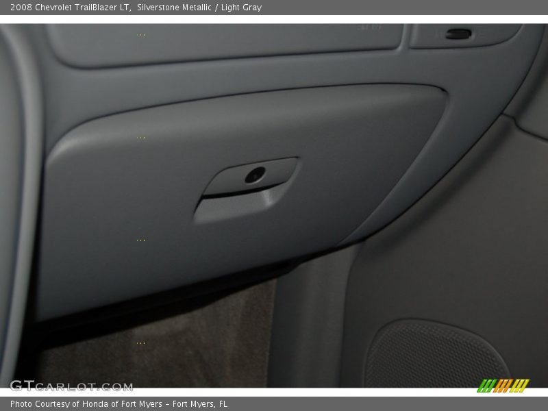 Silverstone Metallic / Light Gray 2008 Chevrolet TrailBlazer LT