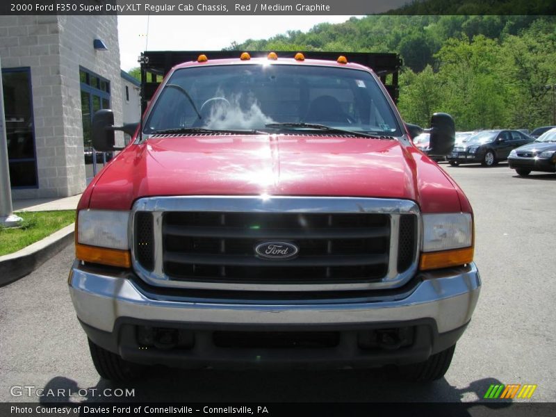 Red / Medium Graphite 2000 Ford F350 Super Duty XLT Regular Cab Chassis