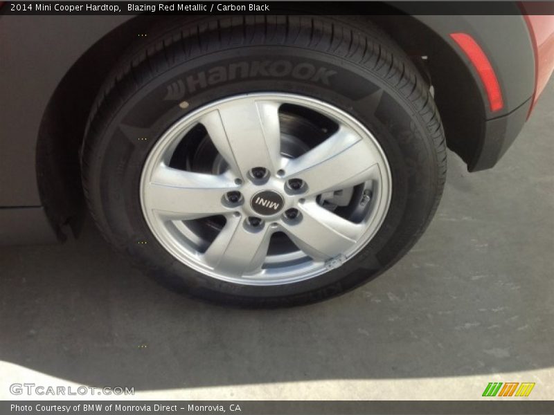 Blazing Red Metallic / Carbon Black 2014 Mini Cooper Hardtop