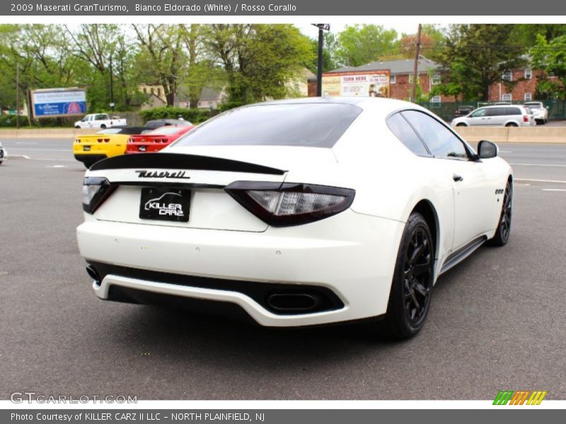 Bianco Eldorado (White) / Rosso Corallo 2009 Maserati GranTurismo