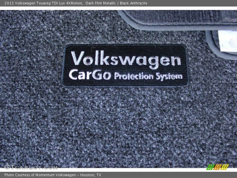 Dark Flint Metallic / Black Anthracite 2013 Volkswagen Touareg TDI Lux 4XMotion