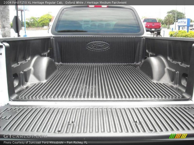 Oxford White / Heritage Medium Parchment 2004 Ford F150 XL Heritage Regular Cab