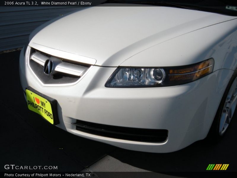 White Diamond Pearl / Ebony 2006 Acura TL 3.2