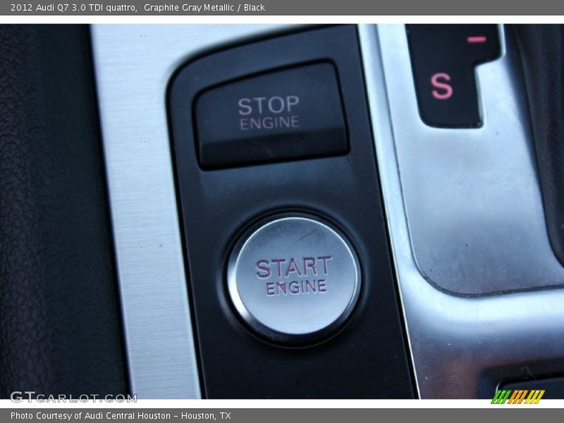 Graphite Gray Metallic / Black 2012 Audi Q7 3.0 TDI quattro