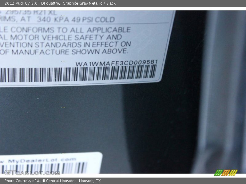 Graphite Gray Metallic / Black 2012 Audi Q7 3.0 TDI quattro