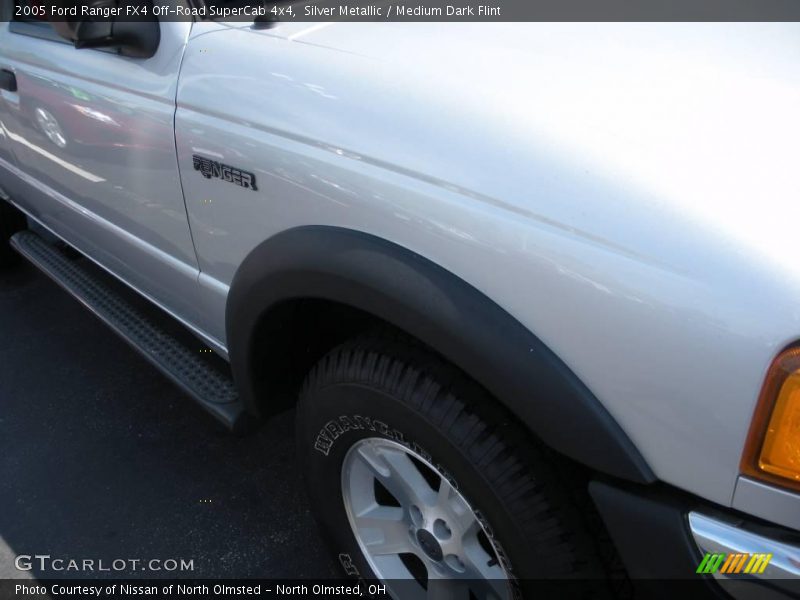 Silver Metallic / Medium Dark Flint 2005 Ford Ranger FX4 Off-Road SuperCab 4x4