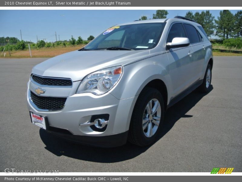 Silver Ice Metallic / Jet Black/Light Titanium 2010 Chevrolet Equinox LT