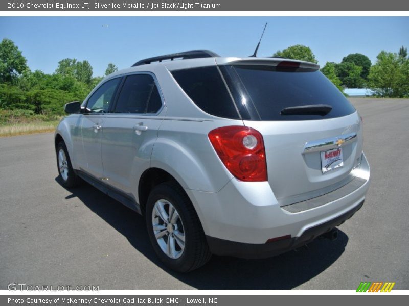 Silver Ice Metallic / Jet Black/Light Titanium 2010 Chevrolet Equinox LT