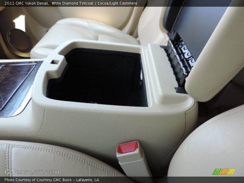 White Diamond Tintcoat / Cocoa/Light Cashmere 2011 GMC Yukon Denali