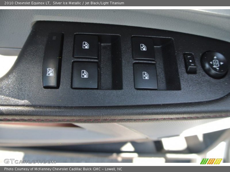 Silver Ice Metallic / Jet Black/Light Titanium 2010 Chevrolet Equinox LT