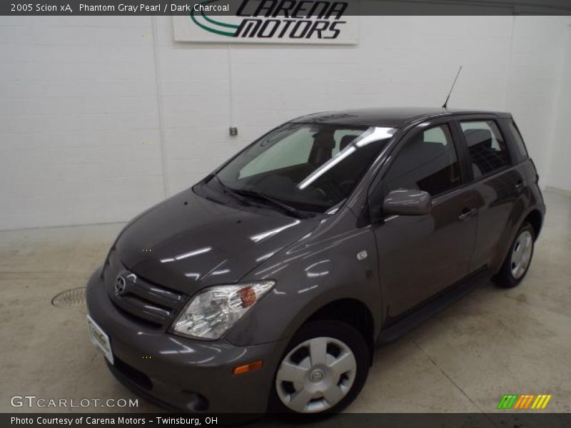 Phantom Gray Pearl / Dark Charcoal 2005 Scion xA