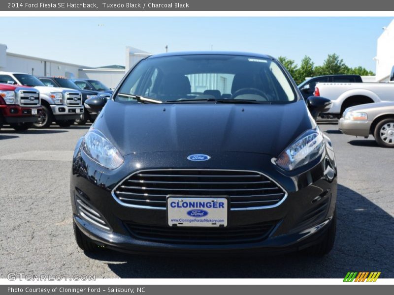 Tuxedo Black / Charcoal Black 2014 Ford Fiesta SE Hatchback