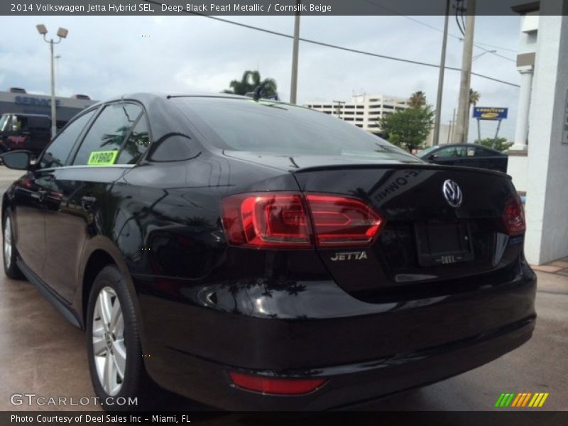 Deep Black Pearl Metallic / Cornsilk Beige 2014 Volkswagen Jetta Hybrid SEL