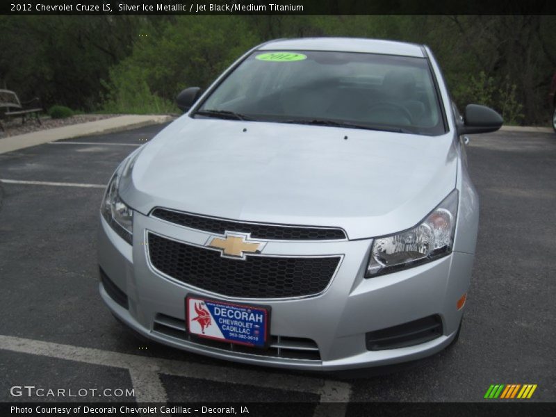 Silver Ice Metallic / Jet Black/Medium Titanium 2012 Chevrolet Cruze LS