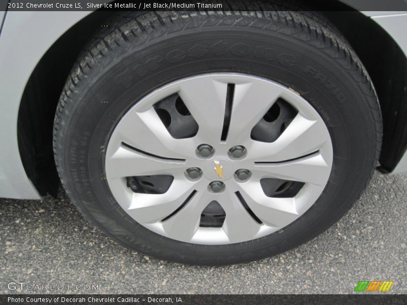 Silver Ice Metallic / Jet Black/Medium Titanium 2012 Chevrolet Cruze LS