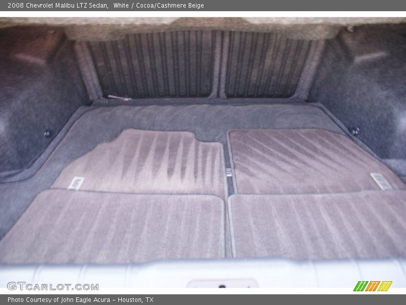 White / Cocoa/Cashmere Beige 2008 Chevrolet Malibu LTZ Sedan
