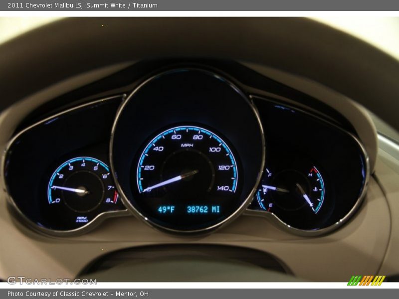 Summit White / Titanium 2011 Chevrolet Malibu LS