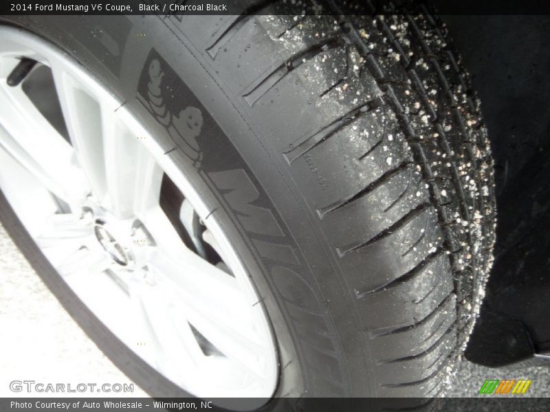 Black / Charcoal Black 2014 Ford Mustang V6 Coupe