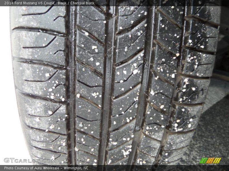 Black / Charcoal Black 2014 Ford Mustang V6 Coupe